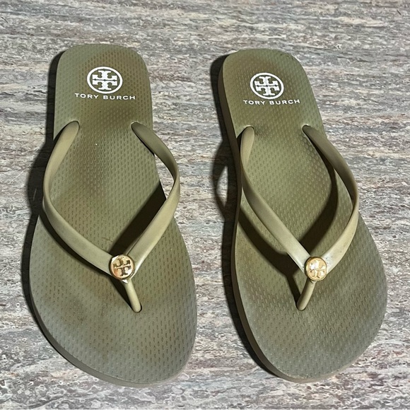 Tory Burchflip flopSandals - Picture 1 of 14